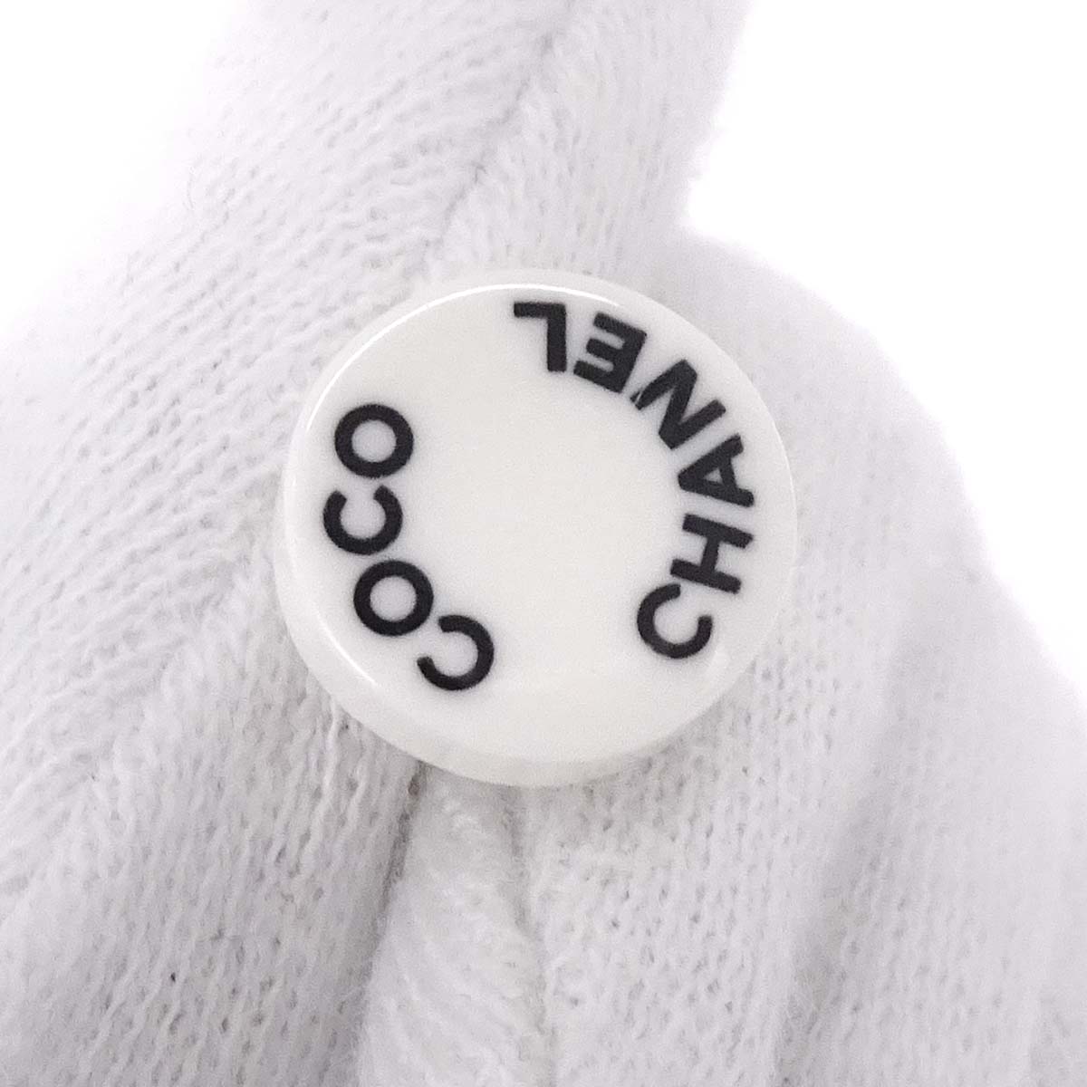 Chanel Button Pierced Earrings Acrylic White 07P