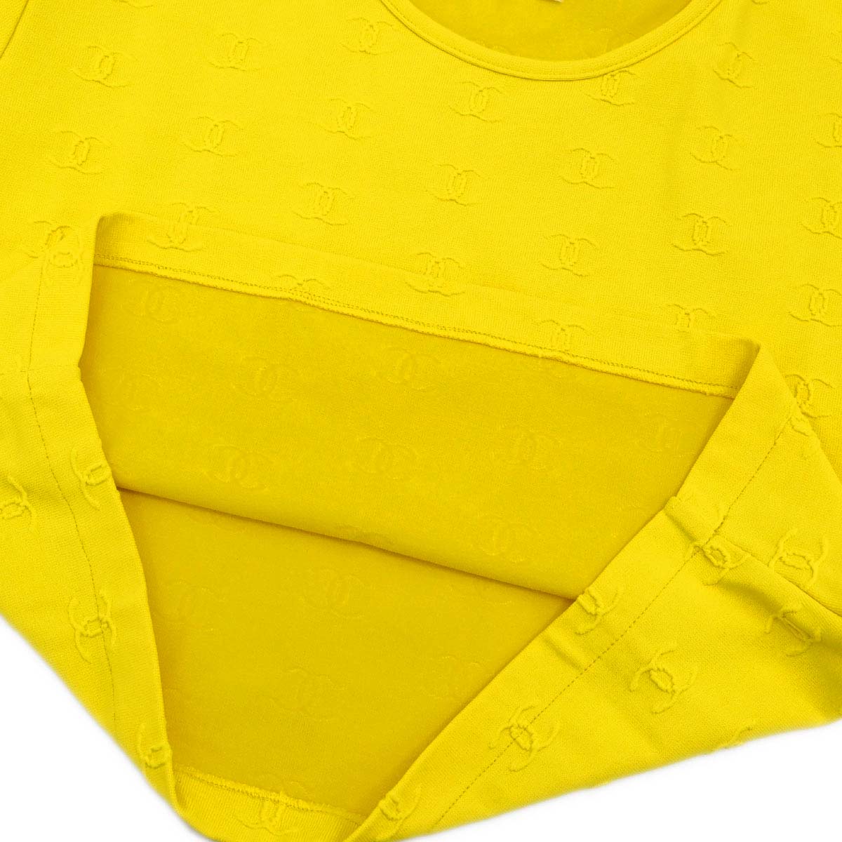 Chanel Short Sleeve T-shirt Cropped Top Yellow