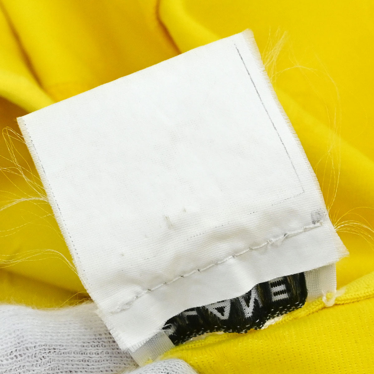 Chanel Short Sleeve T-shirt Cropped Top Yellow