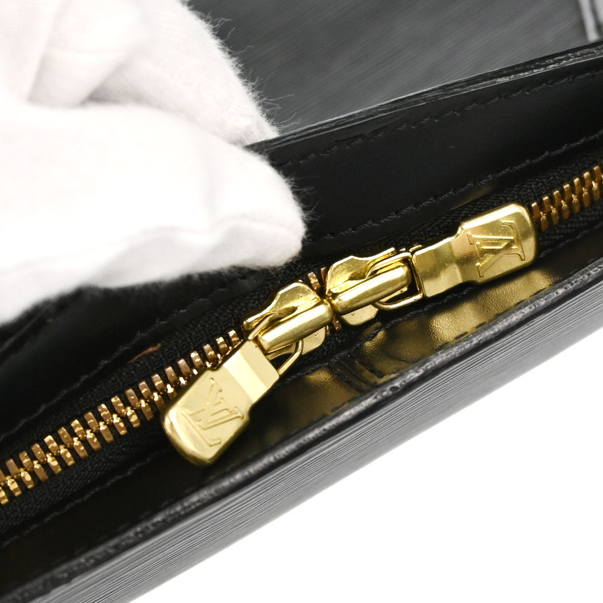 Louis Vuitton Black Epi Lussac Shoulder Bag M52282