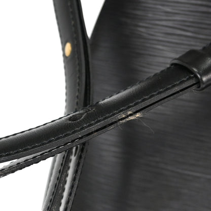Louis Vuitton Black Epi Cluny Shoulder Bag M52252