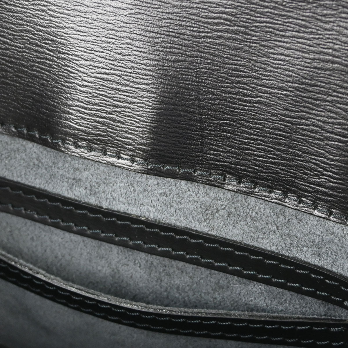 Louis Vuitton Black Epi Cluny Shoulder Bag M52252