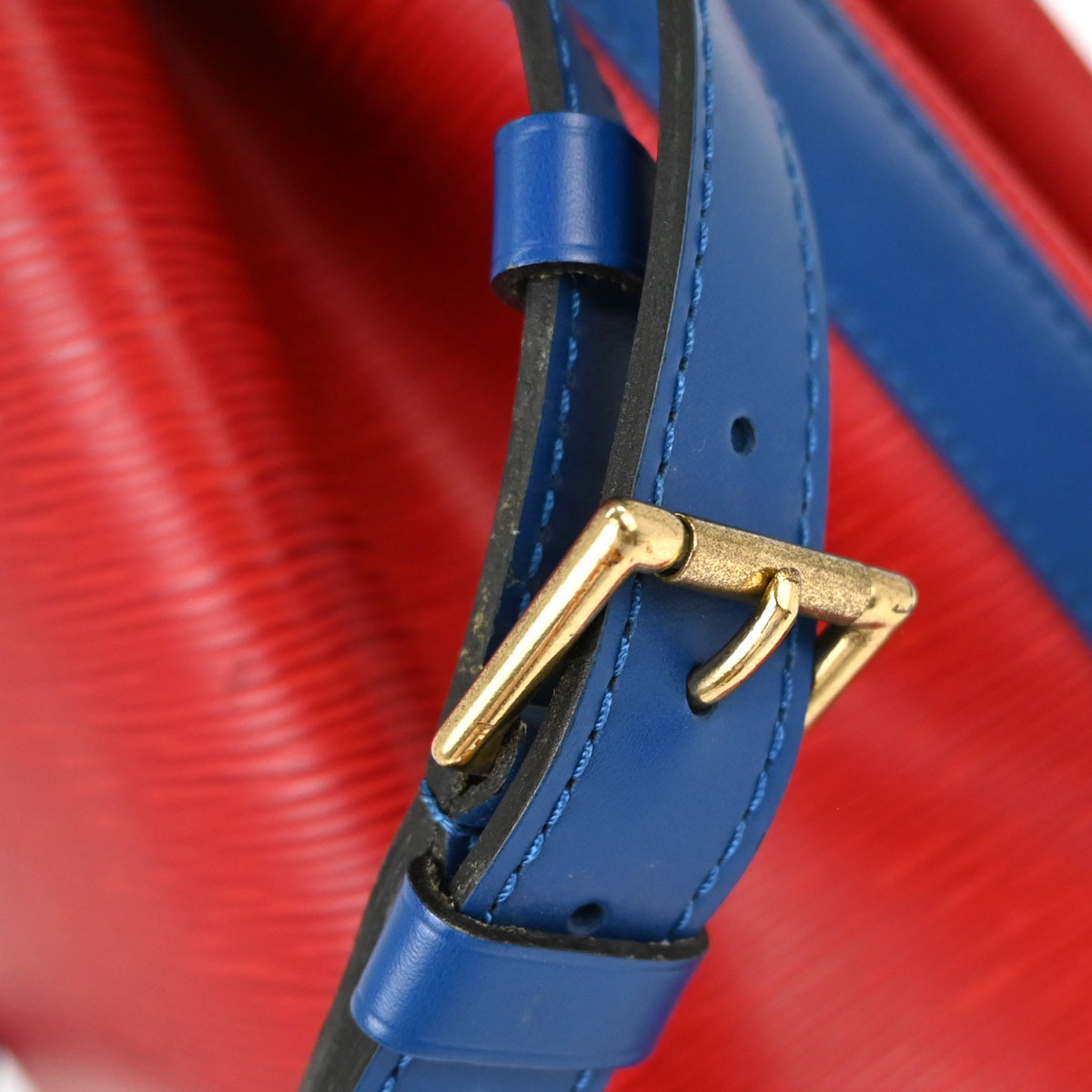 Louis Vuitton Tricolor Epi Noe Shoulder Bag M44084