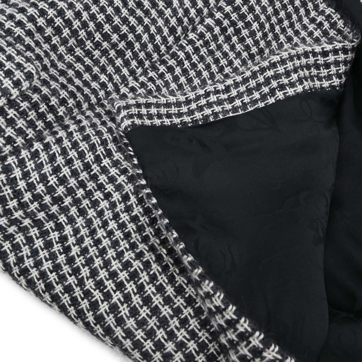 Chanel 2014-2015 Paris-Dallas Tweed Coat Black White #38