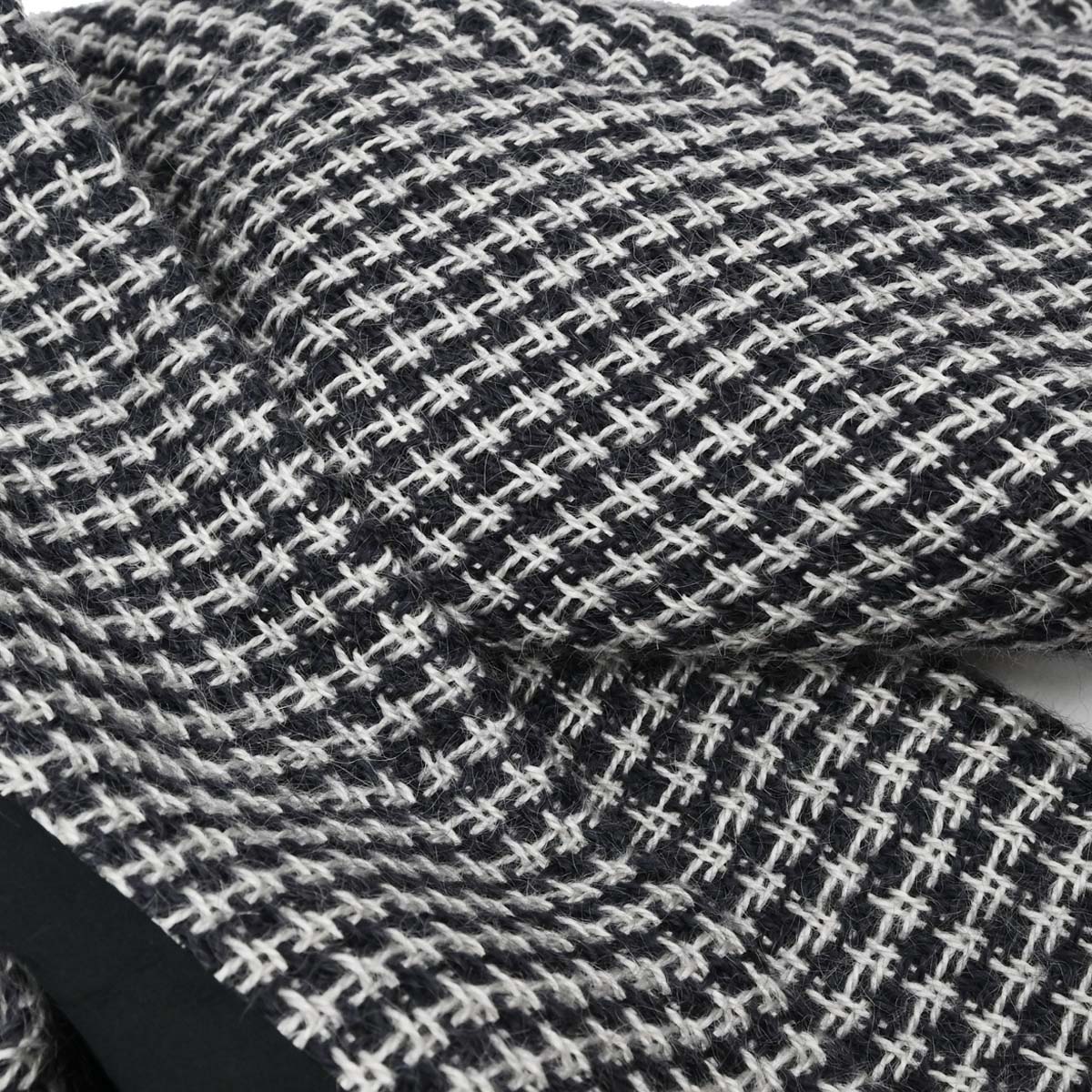 Chanel 2014-2015 Paris-Dallas Tweed Coat Black White #38