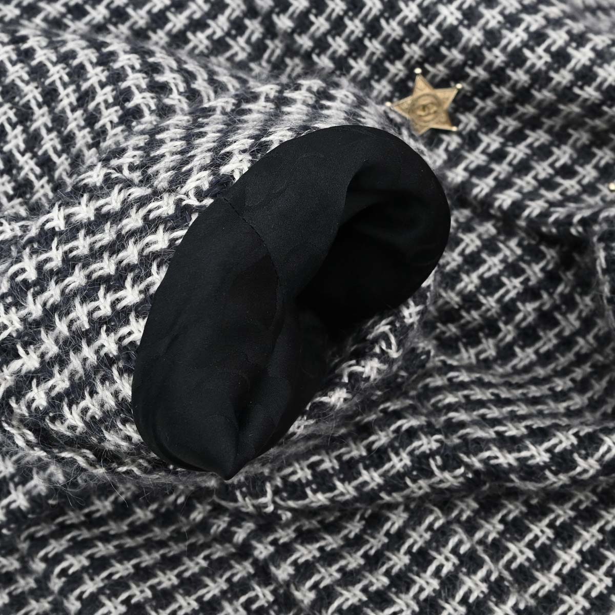 Chanel 2014-2015 Paris-Dallas Tweed Coat Black White #38