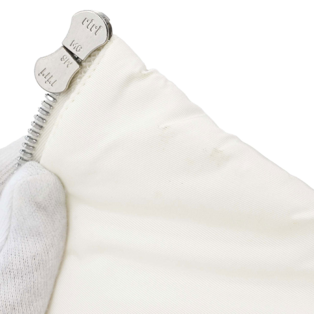 Chanel 2000 Sport Line Zipper Skirt White #38
