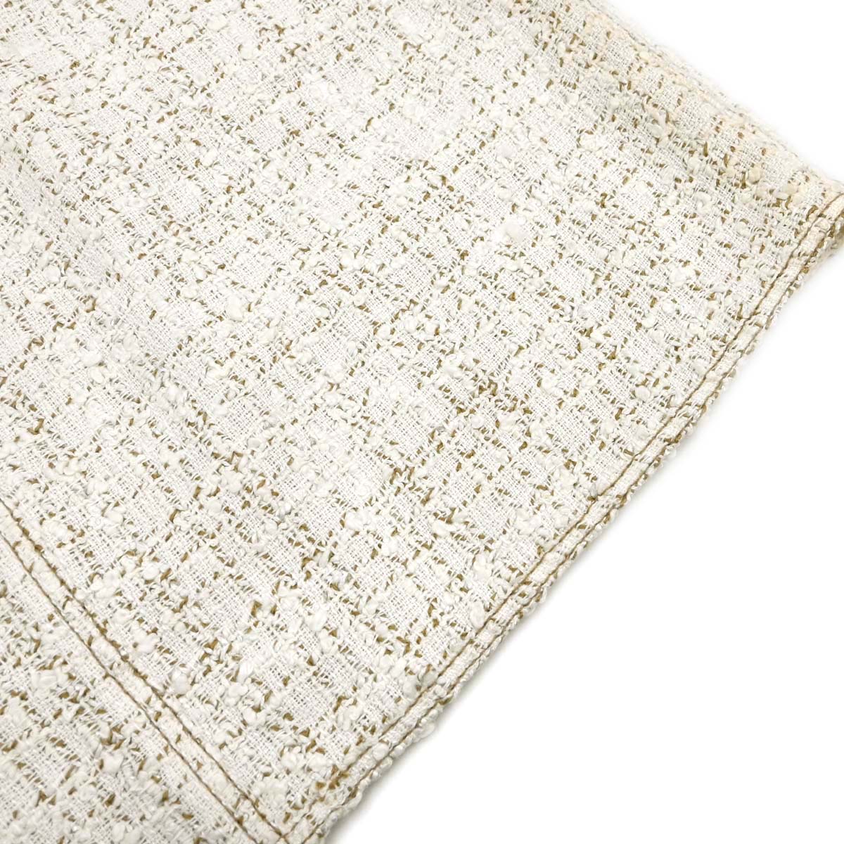 Chanel 2001 Setup Vest Skirt White #38