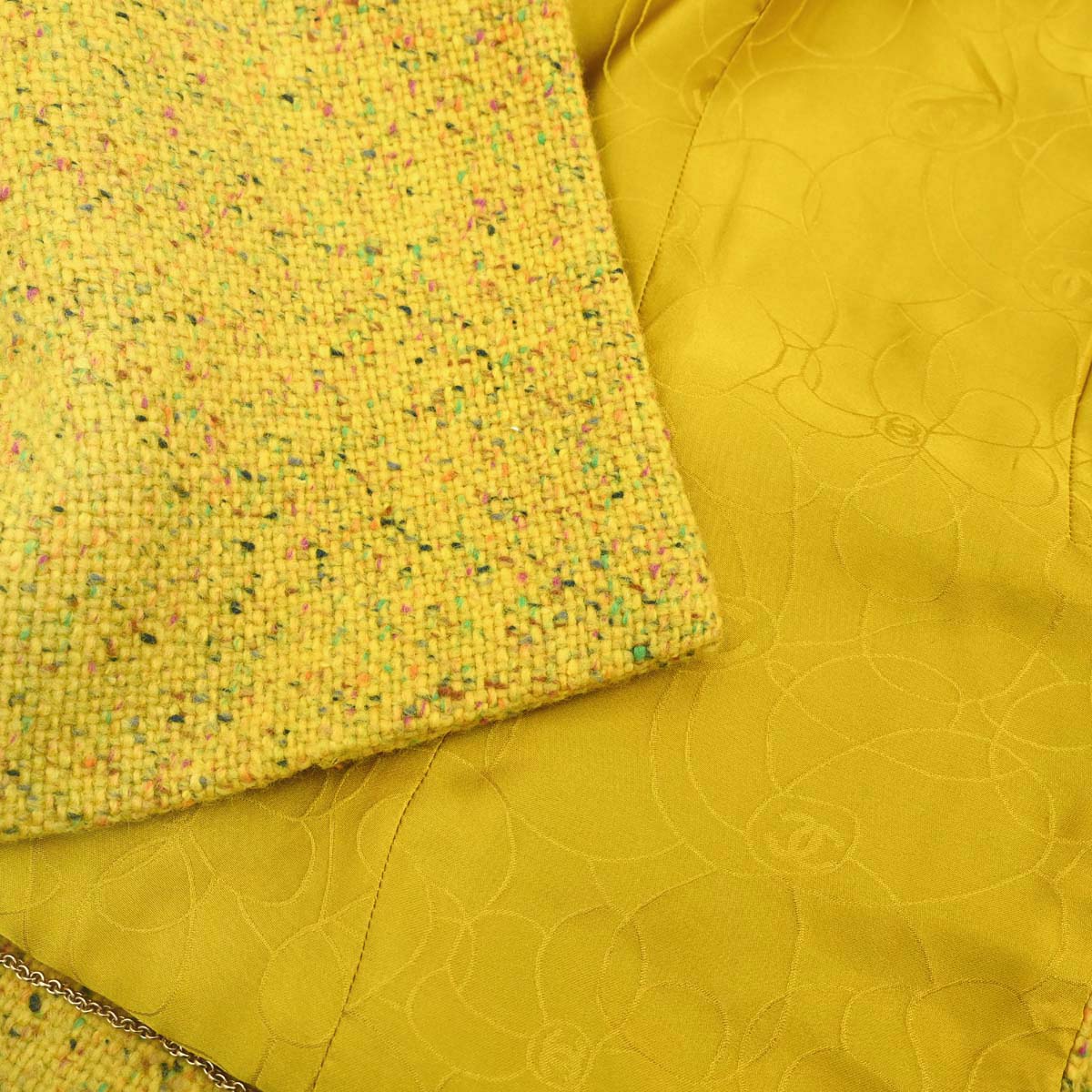 Chanel 2001 Coat Tweed Yellow #36