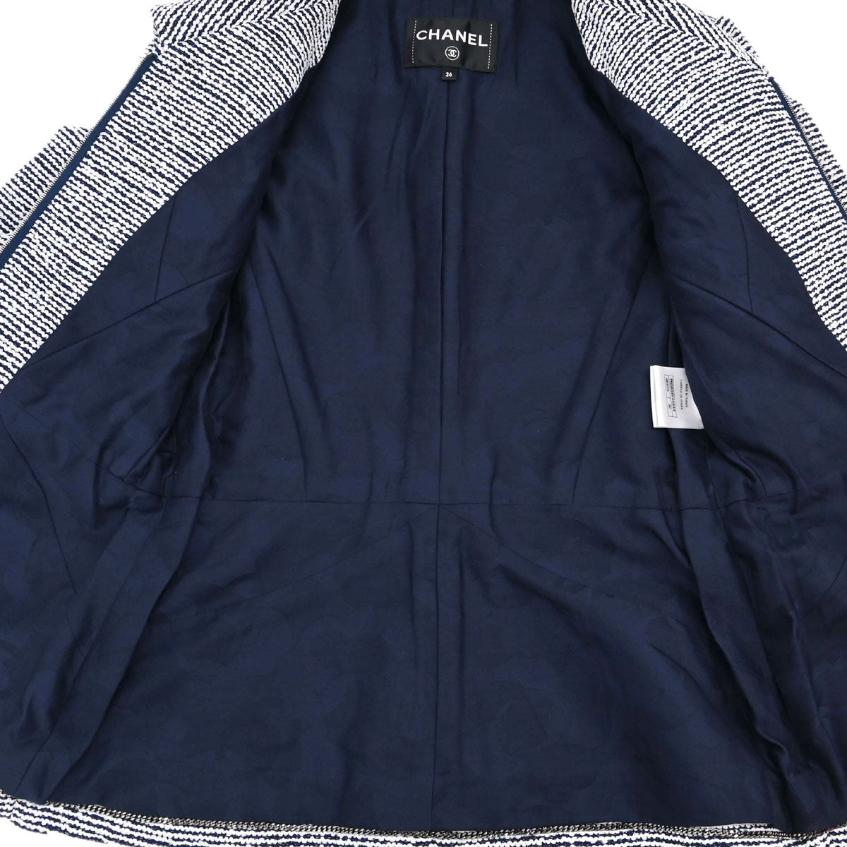 Chanel 2019 Zip Up Short Sleeve Tweed Border Jacket Navy #36