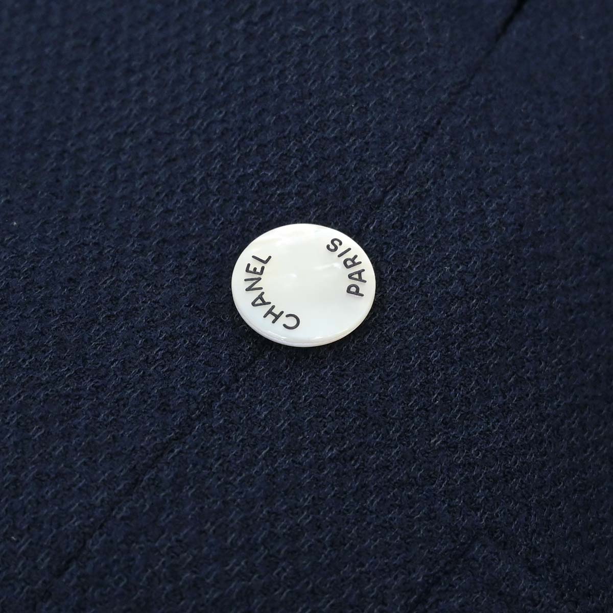 Chanel 1997 Collarless Tweed Jacket Navy #40
