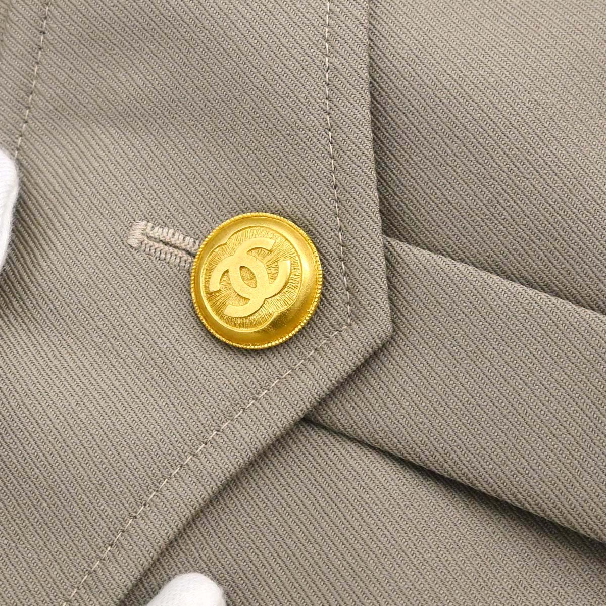 Chanel 1996 Setup Suit Jacket Skirt Beige #34