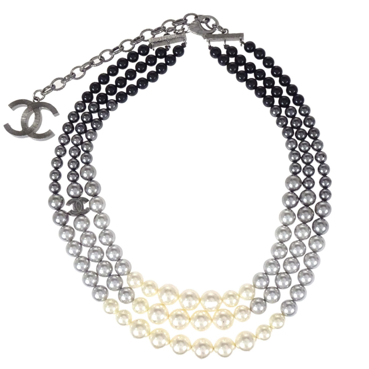 Chanel CC Silver Costume Pearl Chain Necklace