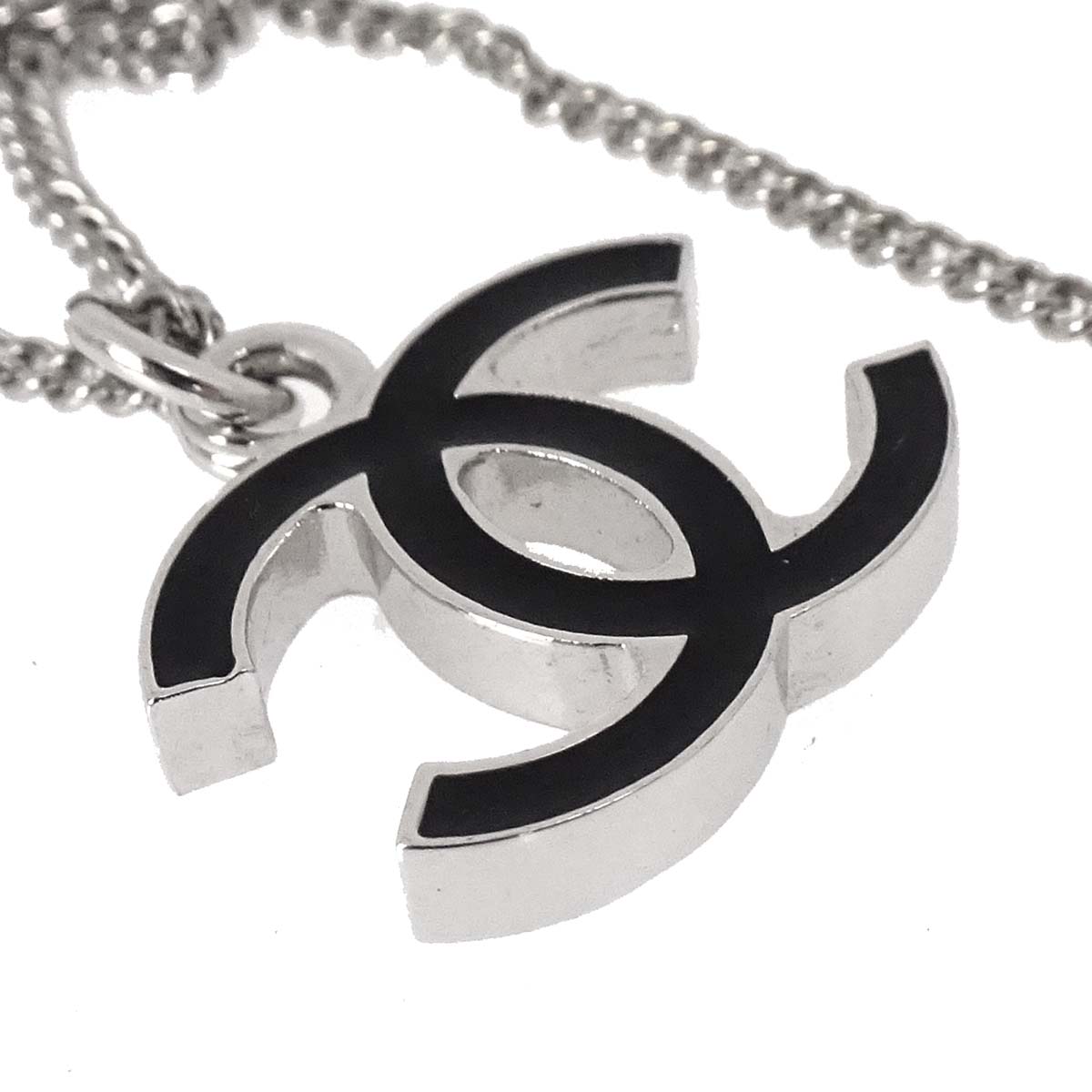 Chanel CC Chain Necklace Silver Black 07V