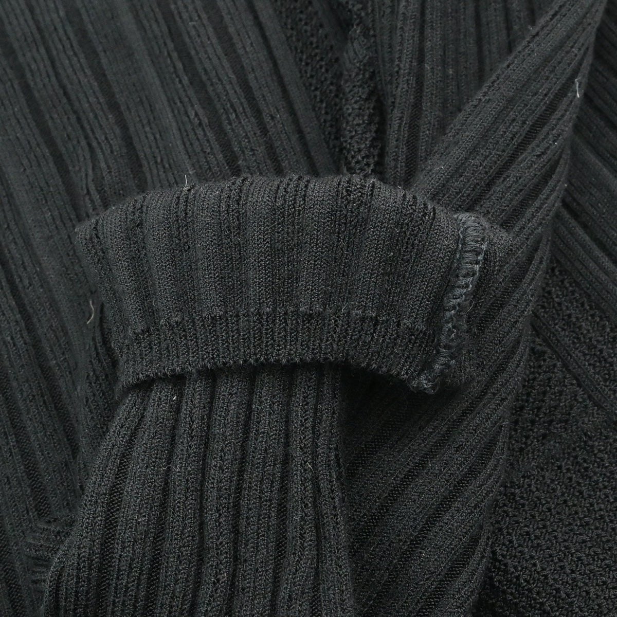 Chanel 2005 Long Sleeve Turtleneck Sweater Knit Top Black #34