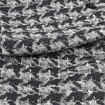 Chanel 2017 Tweed Houndstooth Skirt Gray Black #36