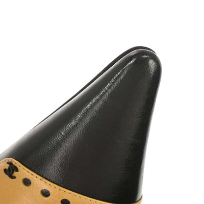 Chanel * Beige Black Leather Pumps Shoes #37