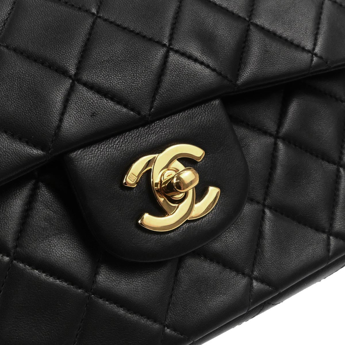 Chanel 1997-1999 Black Lambskin Medium Classic Double Flap Shoulder Bag
