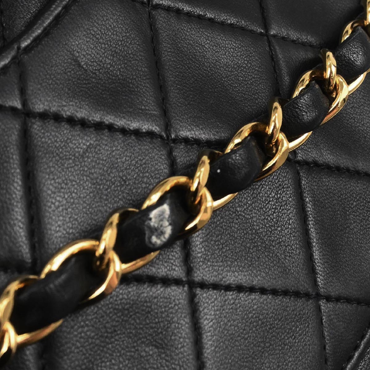 Chanel 1997-1999 Black Lambskin Medium Classic Double Flap Shoulder Bag