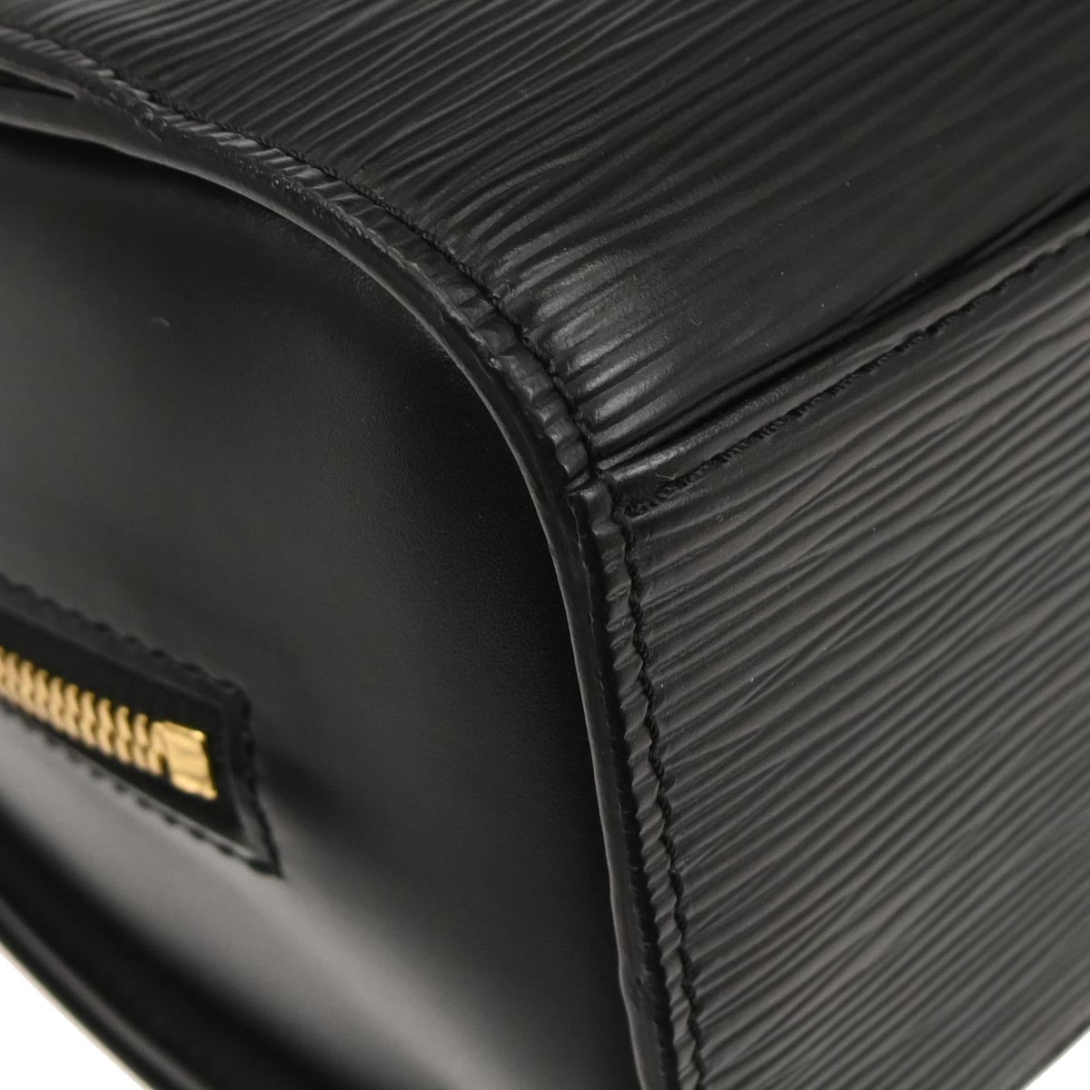 Louis Vuitton 1998 Black Epi Pont Neuf Handbag M52052