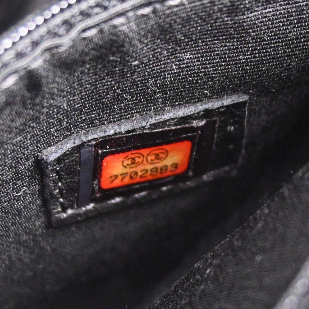 Chanel 2002-2003 Black Caviar Skin Medallion Tote Handbag