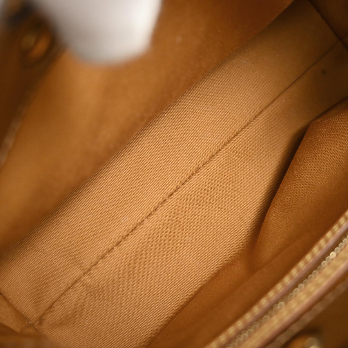 Louis Vuitton Bronze Vernis Reade PM Tote Handbag M91146