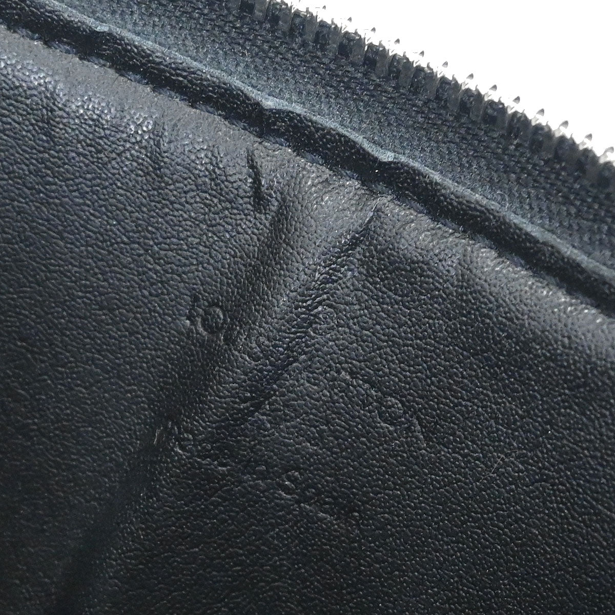 Louis Vuitton 2001 Black Vernis Flower Lexington Handbag M92245