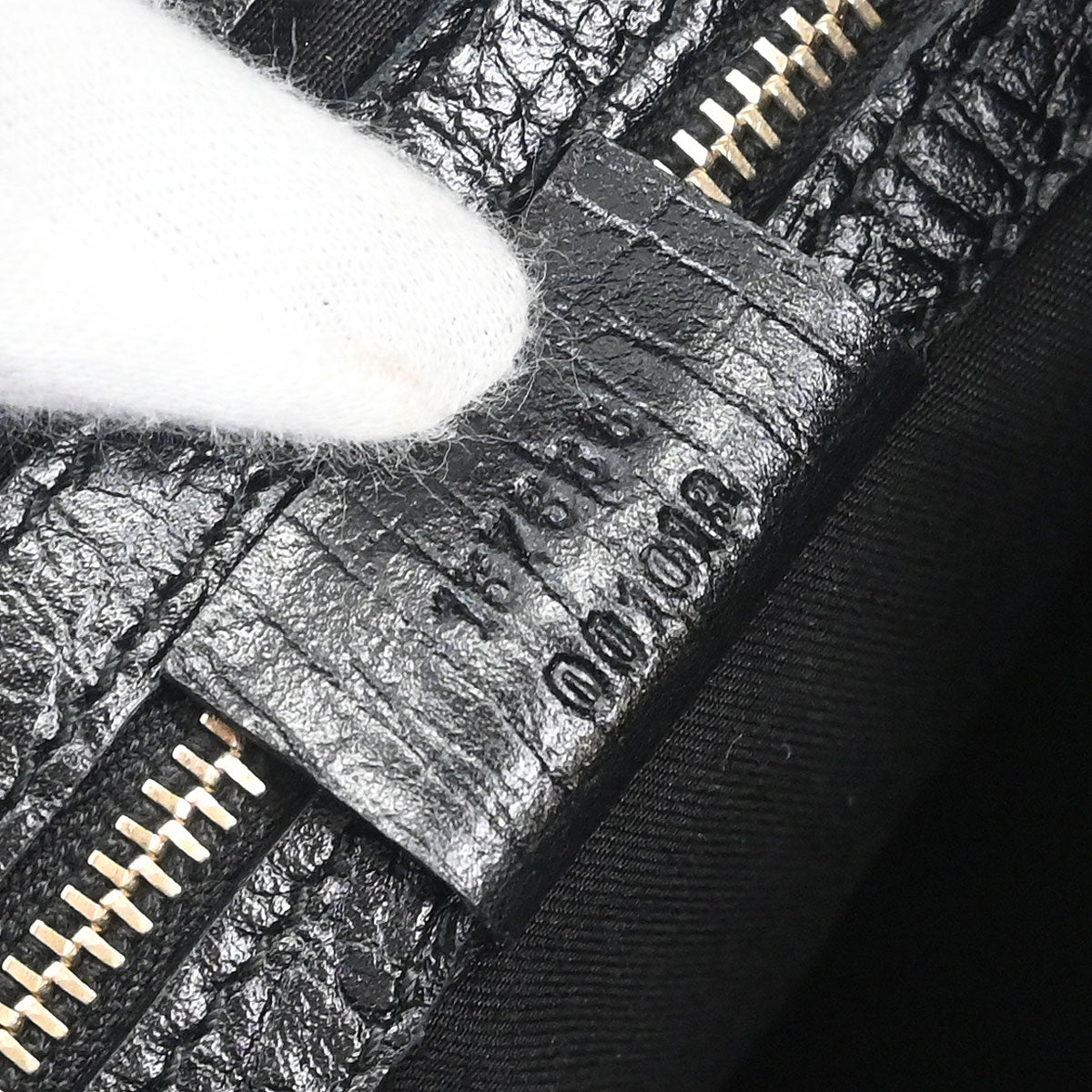 Gucci Black GG Horsebit Hobo Handbag