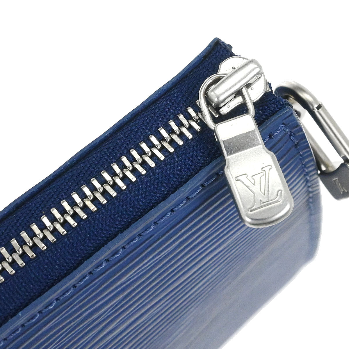 Louis Vuitton Blue Epi Pochette Accessoires 24 Handbag M5294G