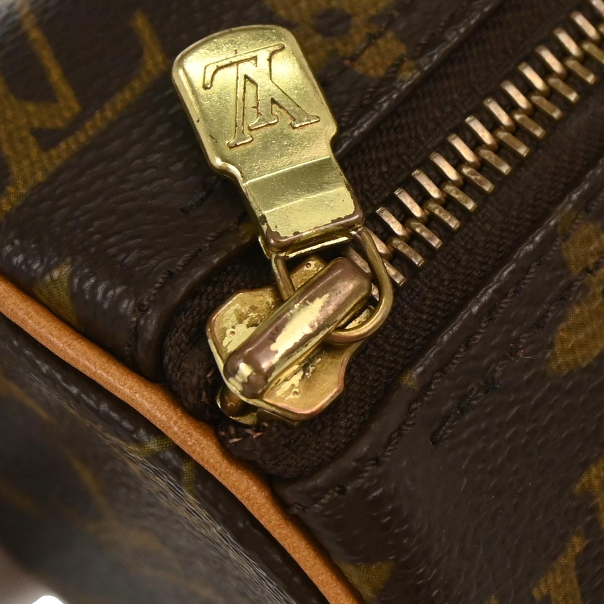 Louis Vuitton Monogram Papillon 19 Handbag M51389