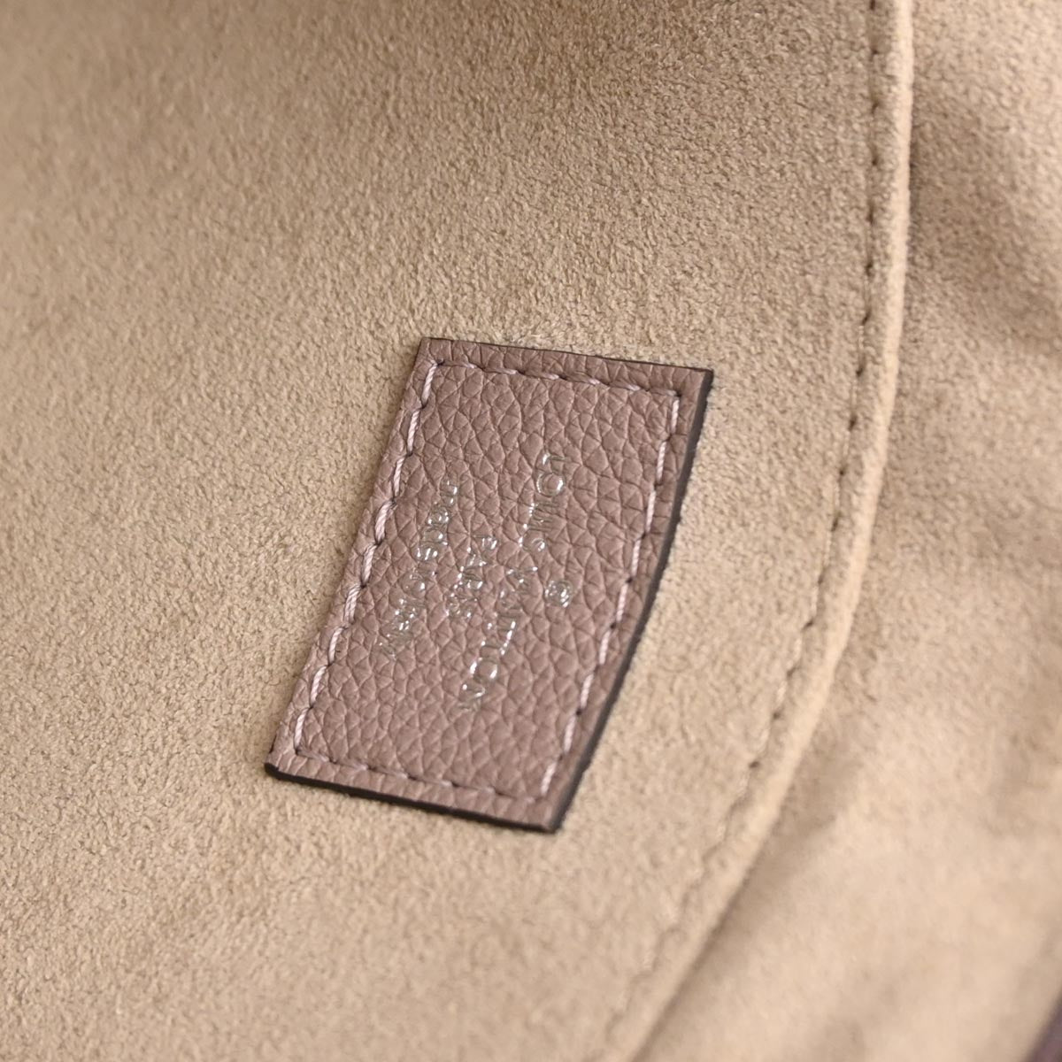 Louis Vuitton 2017 Gray Pochette Jules PM Clutch Bag R99760