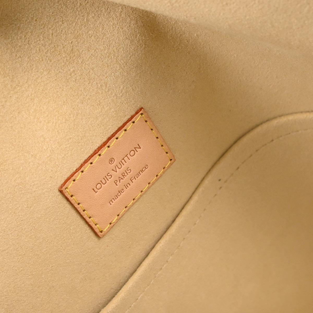 Louis Vuitton Monogram Manhattan GM Handbag M40025