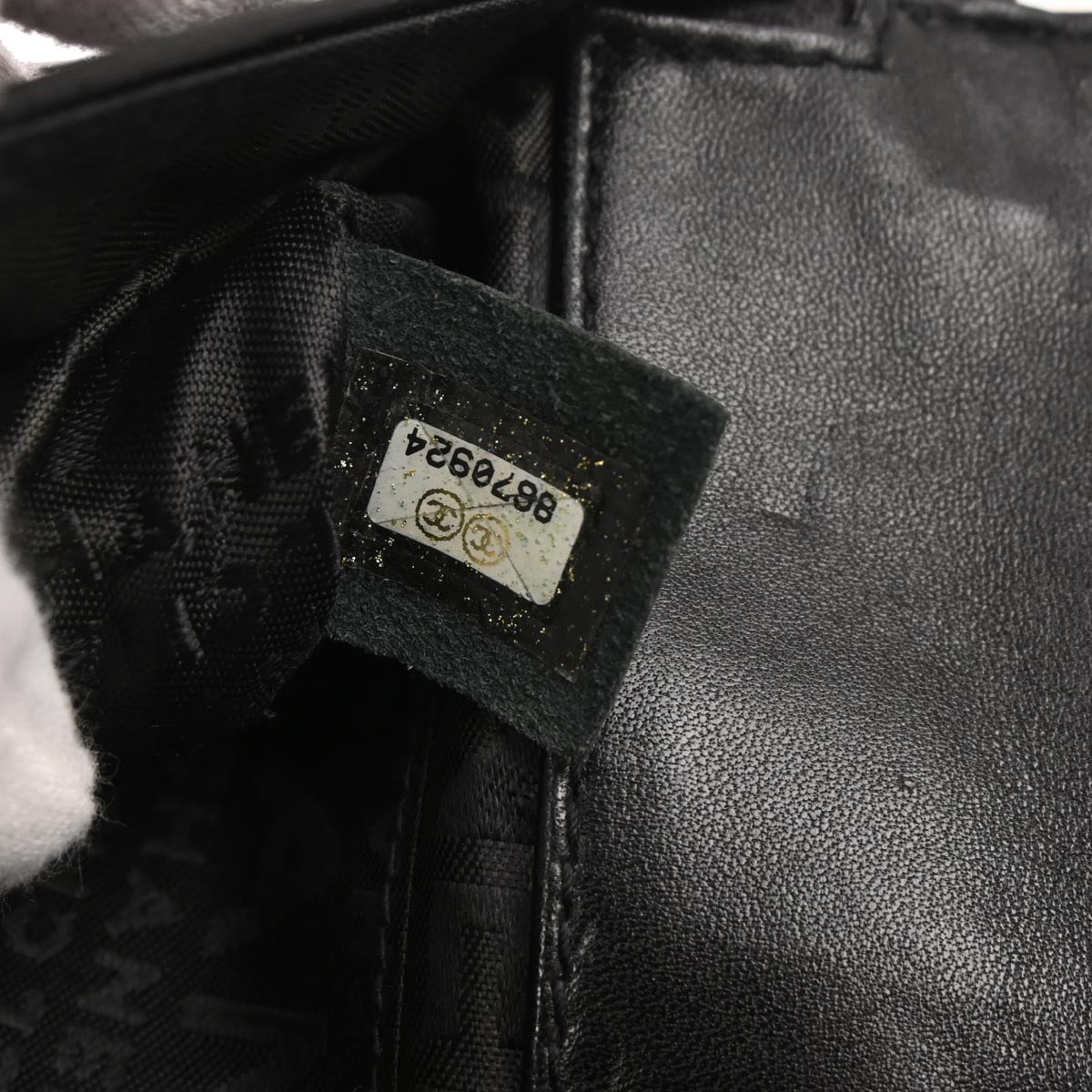 Chanel 2003-2004 Black Patent Leather Shoulder Bag