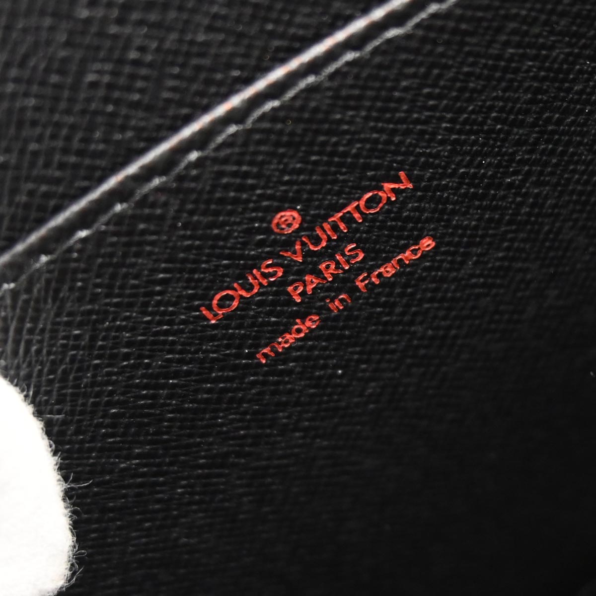 Louis Vuitton 2002 Black Epi Pochette Homme Clutch Bag M52522