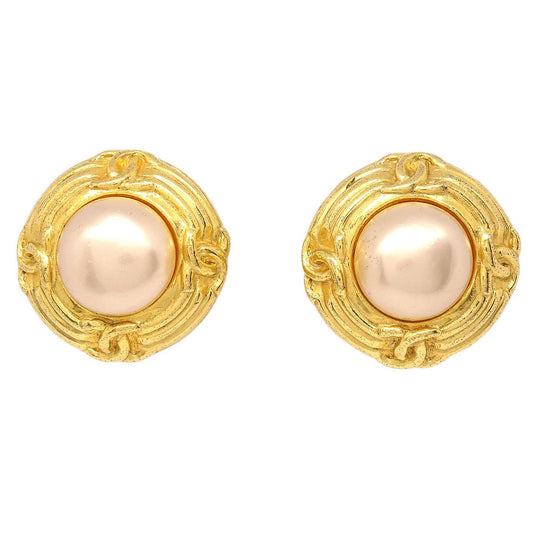 Chanel Button Clip-On Earrings Gold Costume Pearl 93P