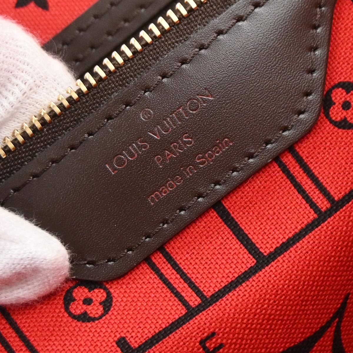 Louis Vuitton 2013 Damier Neverfull MM Shoulder Tote Bag N51105