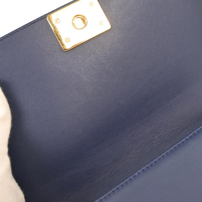 Boy Chanel 2018-2019 White Lambskin Chevron Medium Shoulder Bag