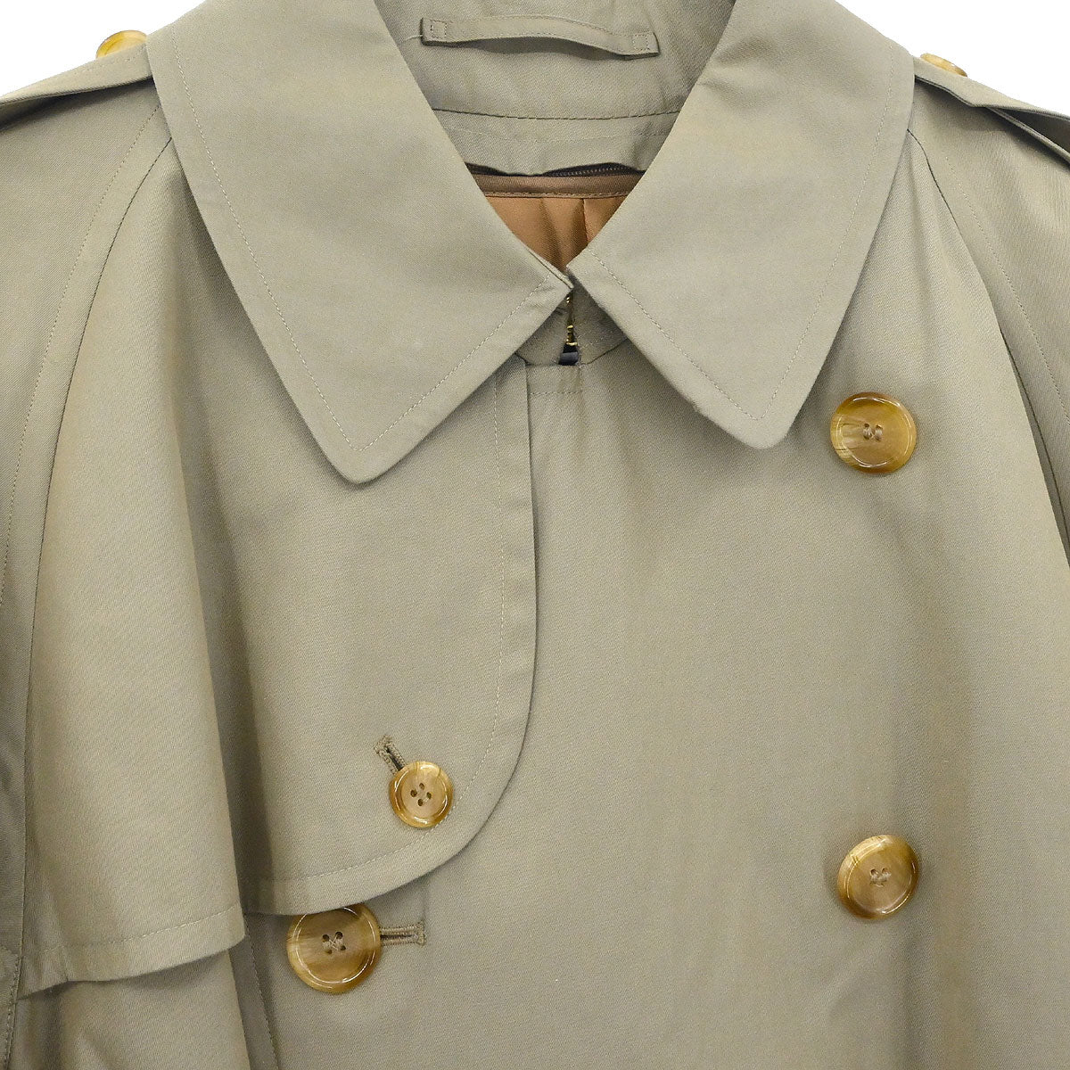 Burberrys Trench Coat Khaki #46