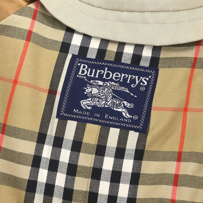 Burberrys Trench Coat Beige