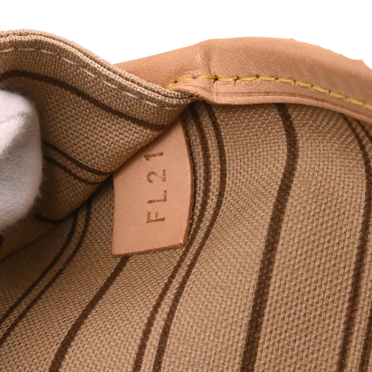 Louis Vuitton 2011 Monogram Neverfull GM Tote Bag M40157