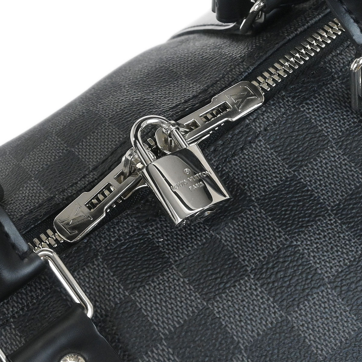 Louis Vuitton Damier Keepall Bandouliere 55 Duffle Handbag N41413