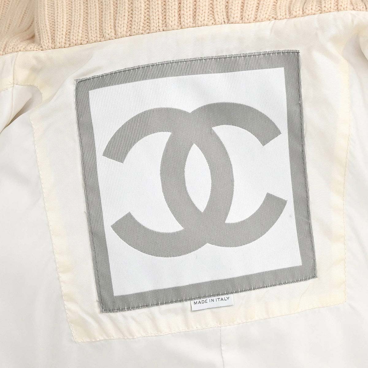 Chanel 2000 Sport Line Zip Up Coat White #38
