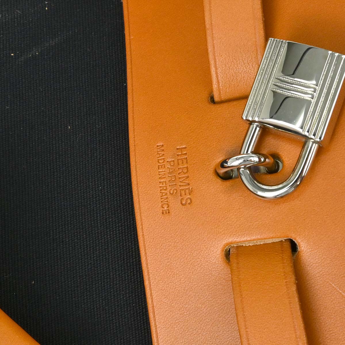 Hermes Black Beige Toile Officier H Herbag a Dos 2 in 1 Backpack