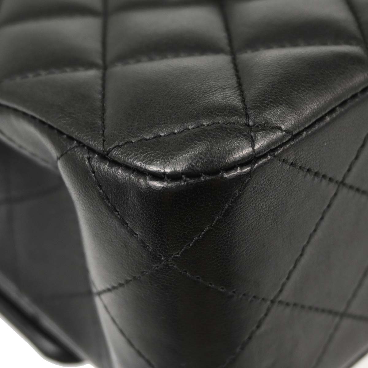Chanel 2017-2018 Black Lambskin Medium Classic Double Flap Shoulder Bag