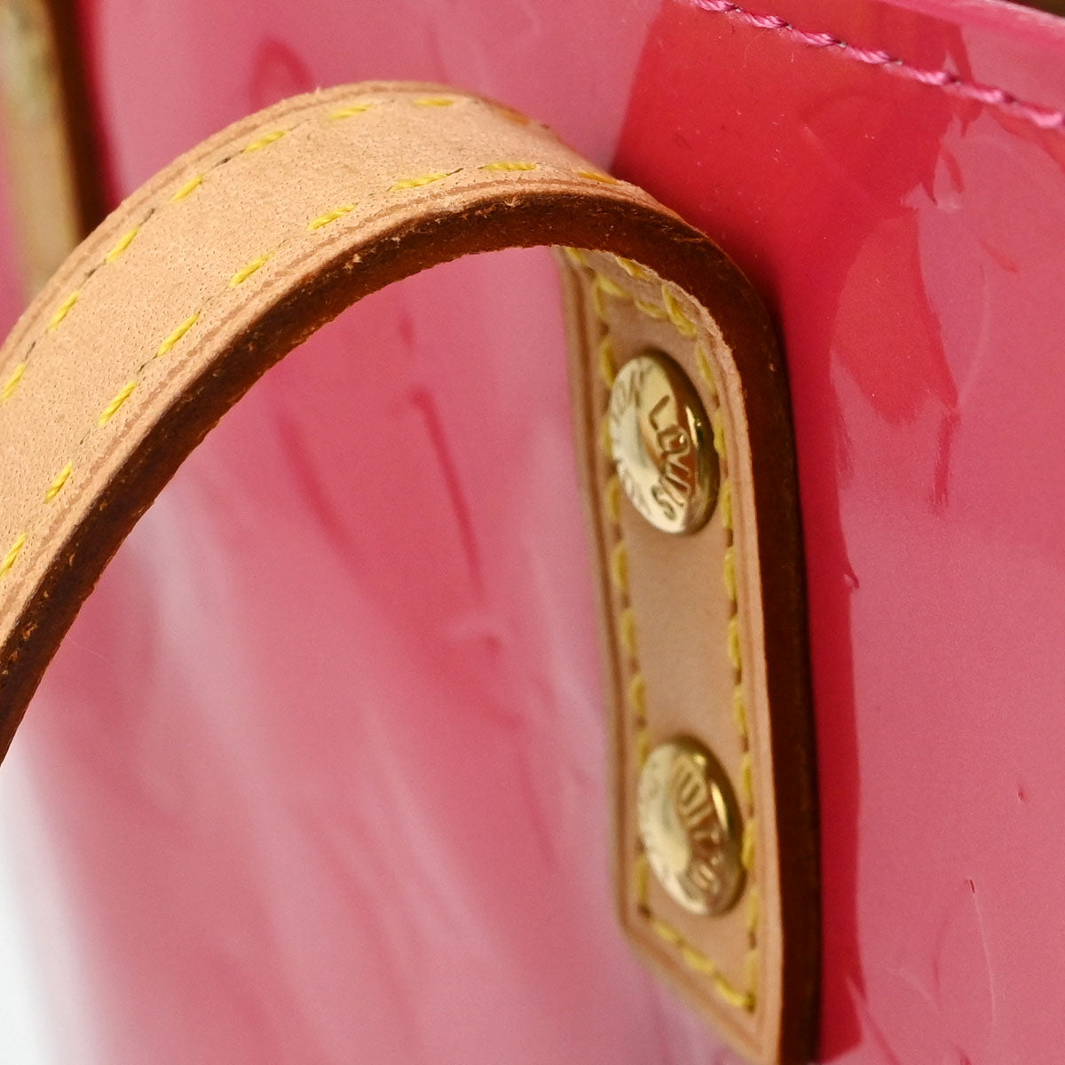 Louis Vuitton Pink Vernis Reade PM Handbag M9132F