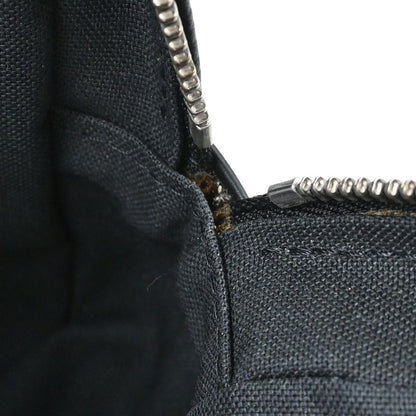 Louis Vuitton Black Taiga Calga Clutch Bag M30812