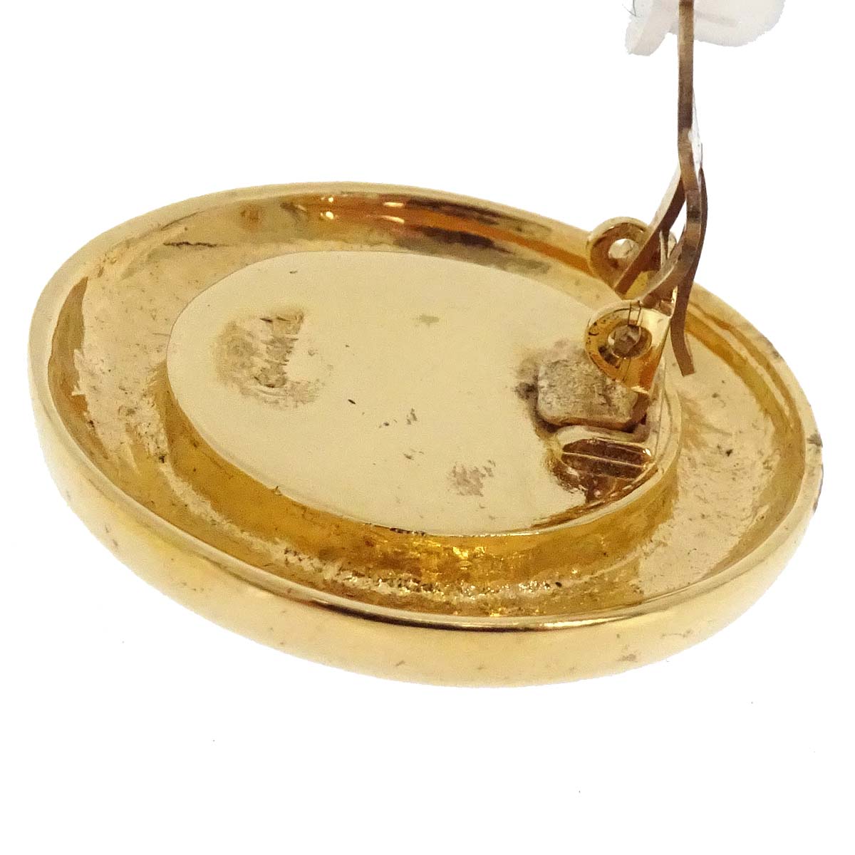 Chanel Costume Pearl Button Clip-On Earrings Gold
