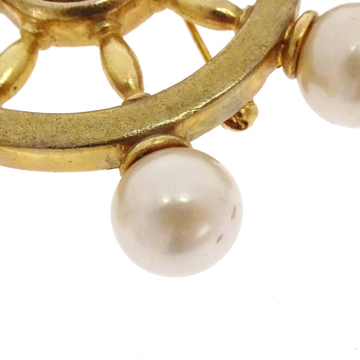 Chanel Steering Wheel Costume Pearl Brooch Pin Gold 94P