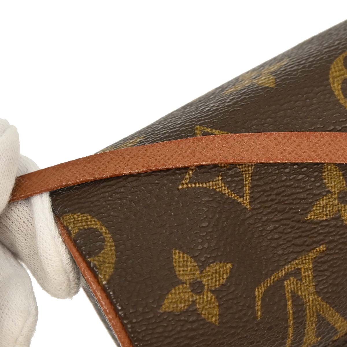 Louis Vuitton Monogram Papillon Attached Pouch Bag
