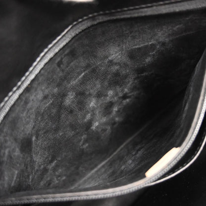 Chanel 1986-1988 Black Patent Leather Shoulder Bag